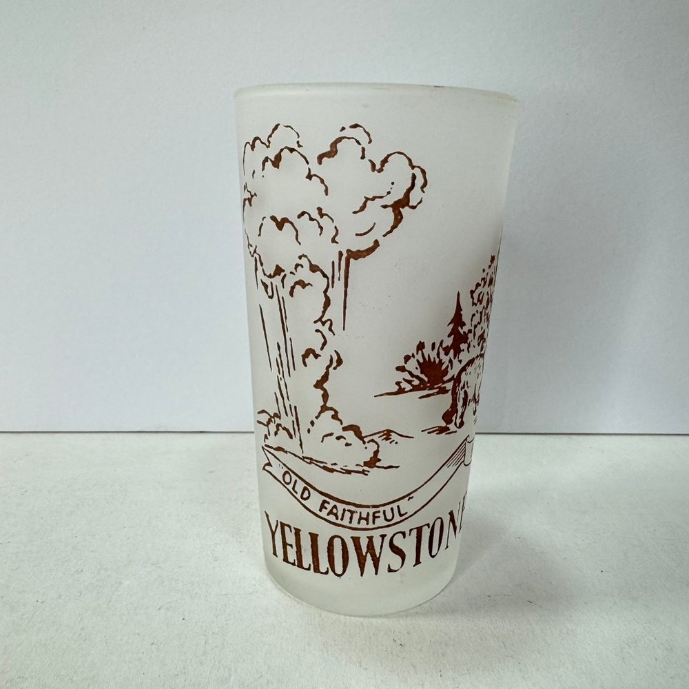 Vtg Yellowstone National Park Frosted Tumbler Drinking Glass 5" tall